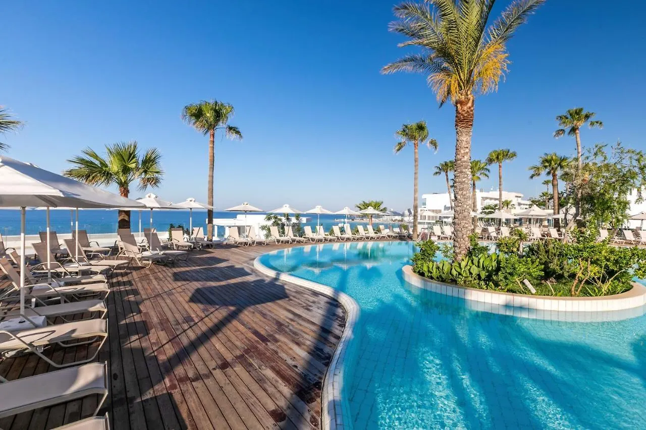 Atlantica Sungarden Beach أيا نابا قبرص