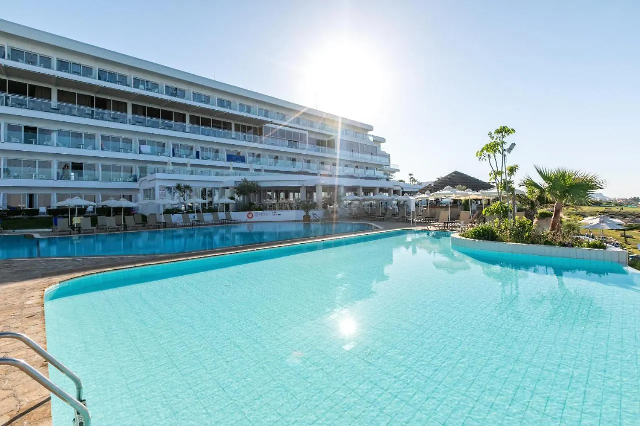Atlantica Sungarden Beach أيا نابا فندق