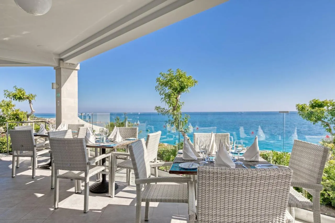 Atlantica Sungarden Beach أيا نابا