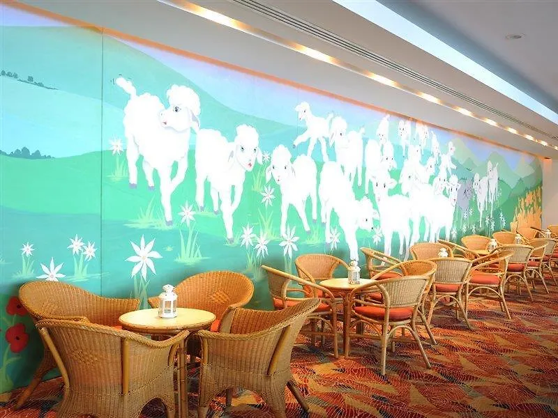 Atlantica Sungarden Beach أيا نابا قبرص